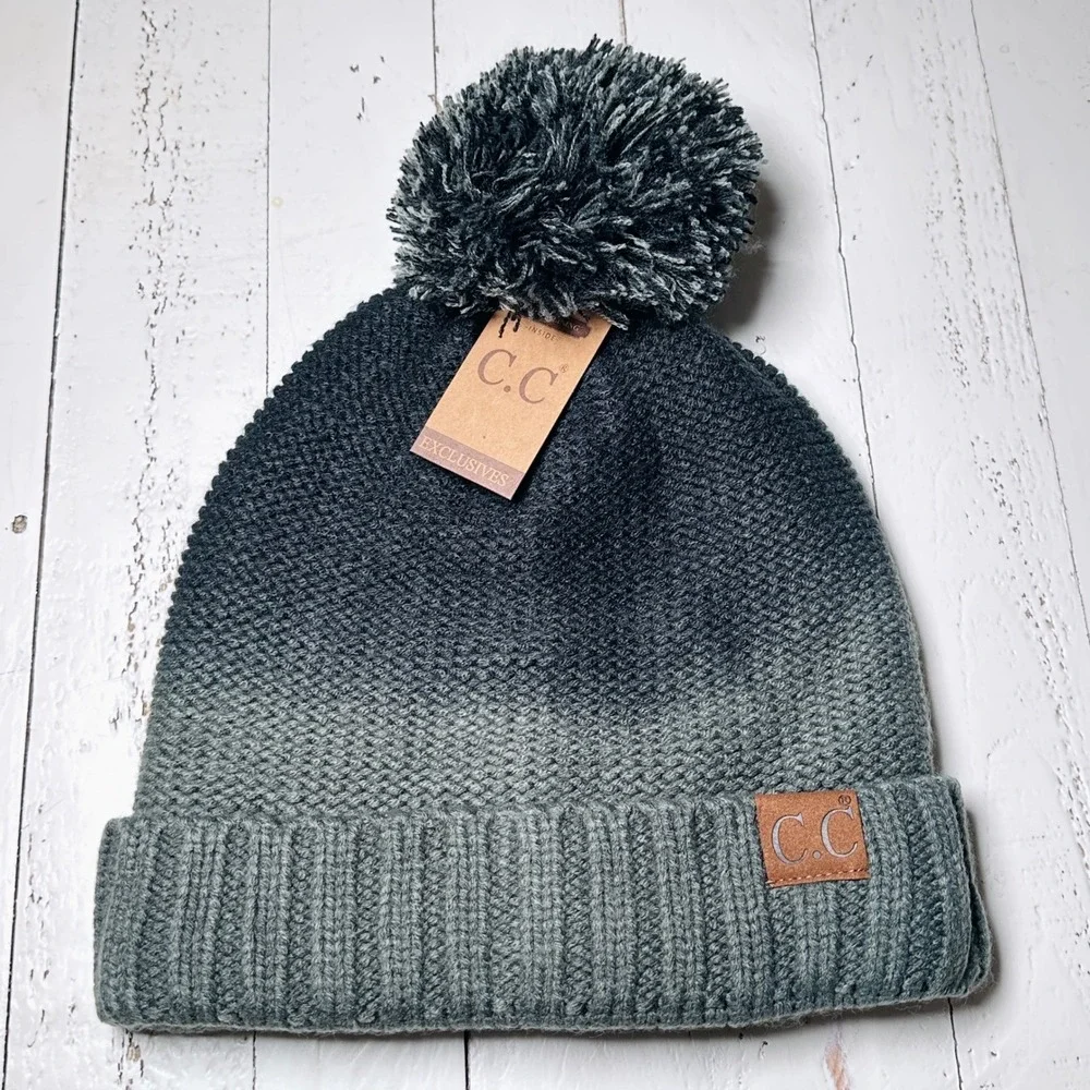 CC Exclusives Black Grey Ombre Knit Beanie Pom Pom Fuzzy Lined Winter Hat